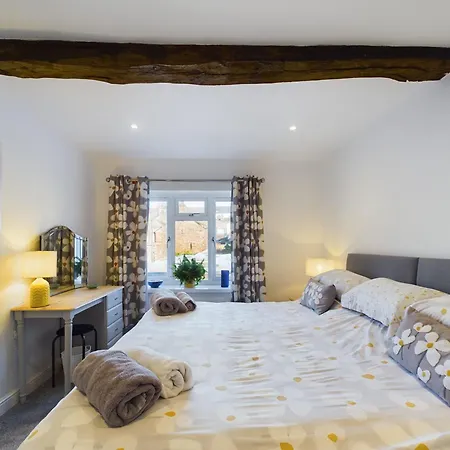 Sanygate Holiday home